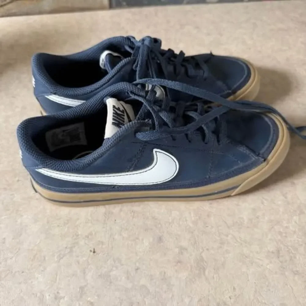Nike Court Legacy Canvas Navy Blue Gum Sole 4Y